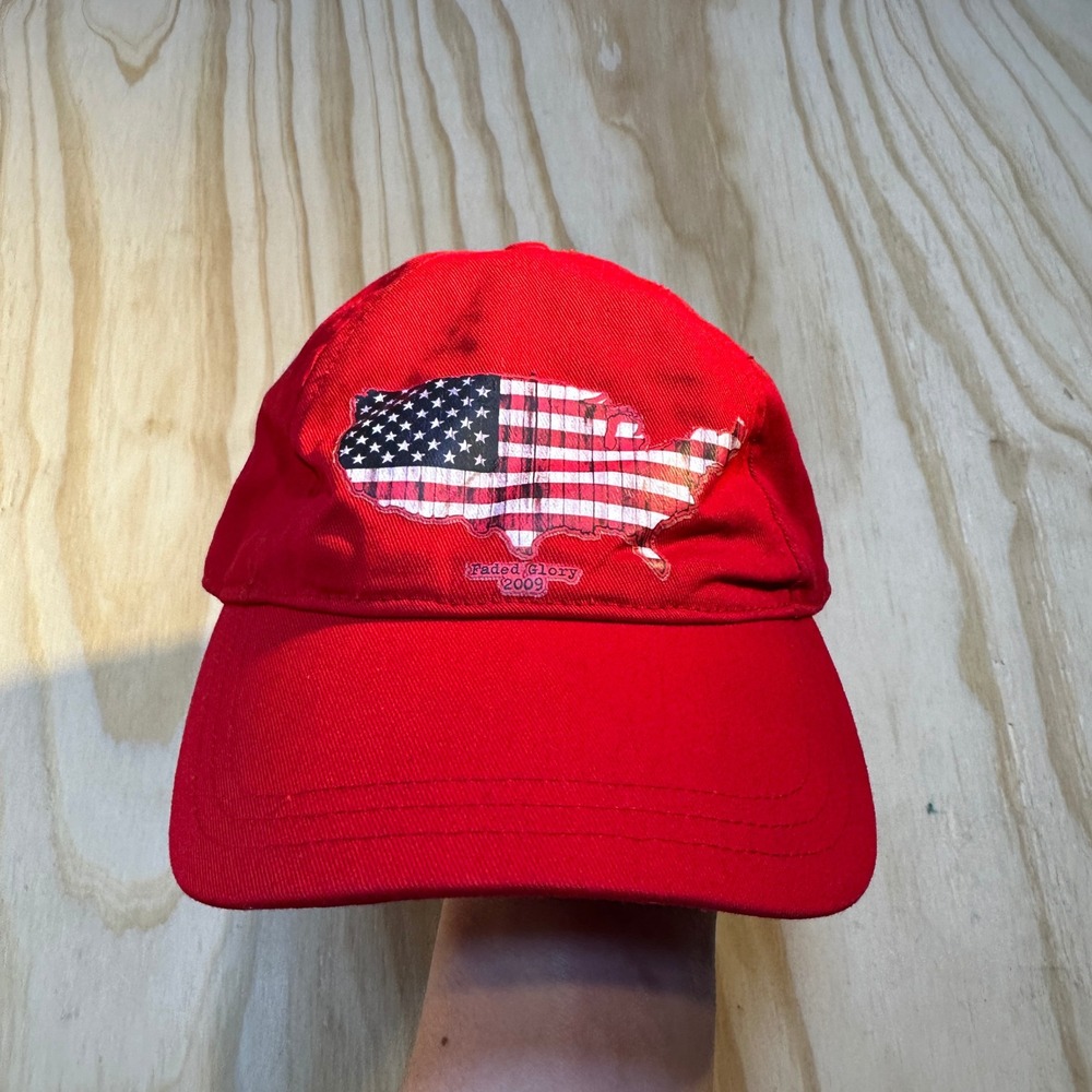 Faded Glory Mens Red USA Flag Map Graphic Baseball Cap Hat Adjustable One Size